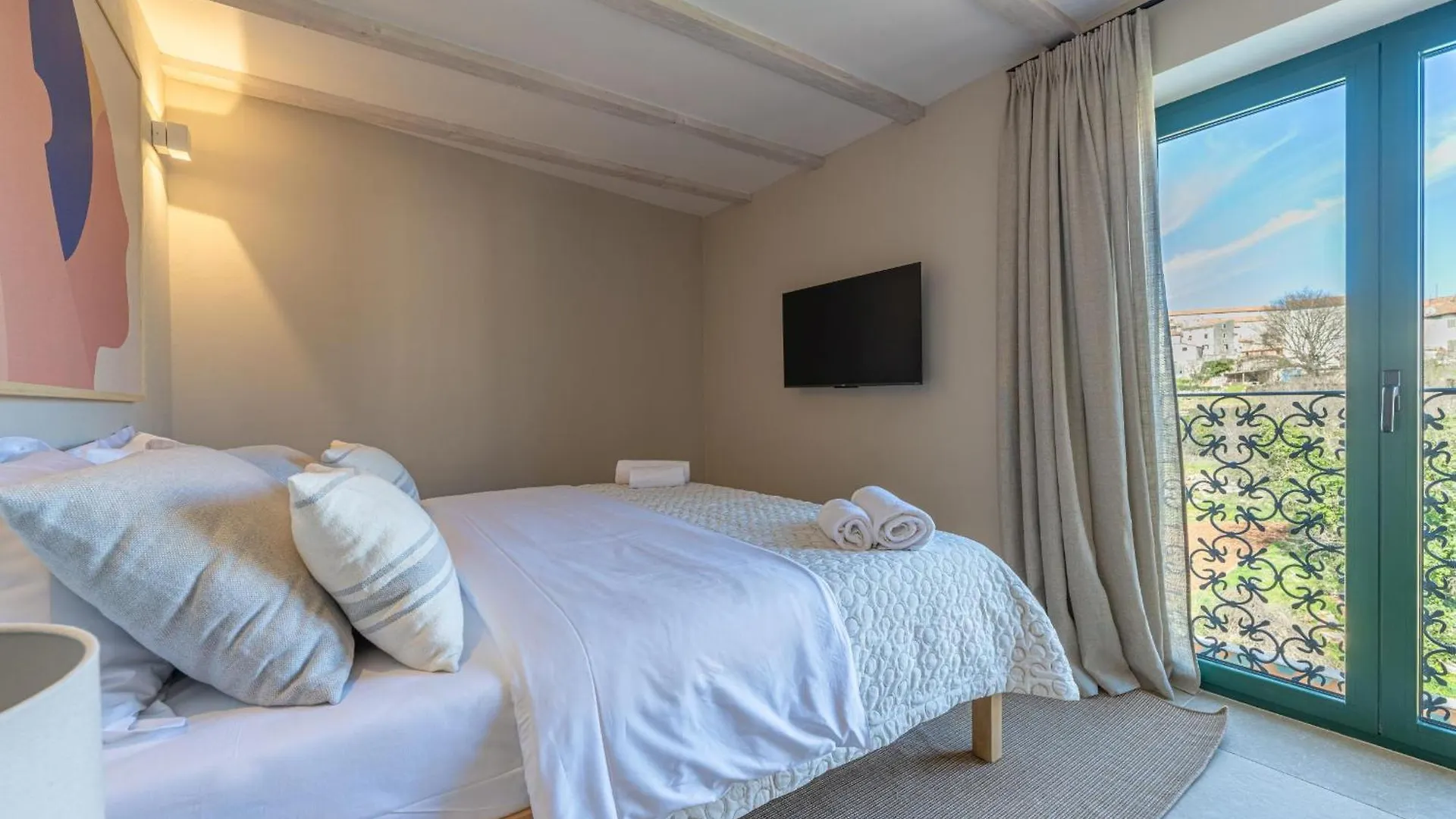 Luxury Villa Casa Nova With Wellness And Game Room Bale