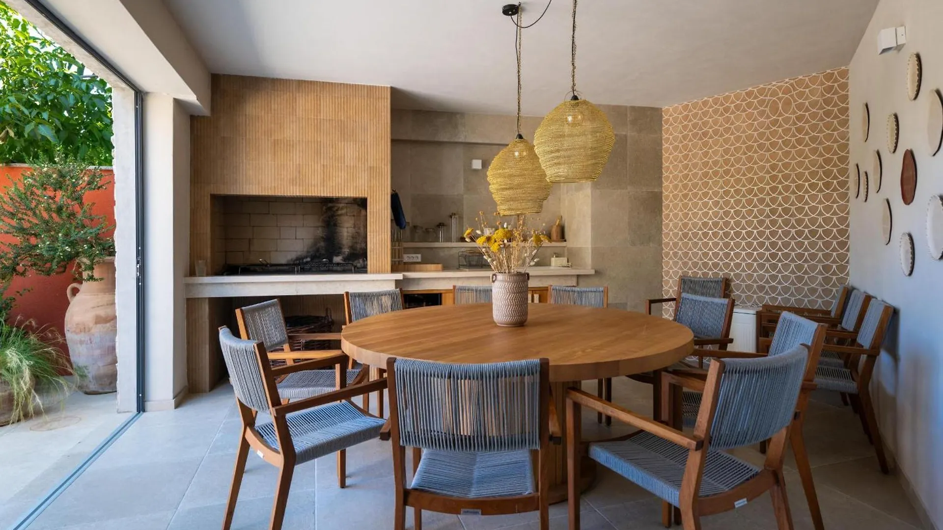 Luxury Villa Casa Nova With Wellness And Game Room Bale